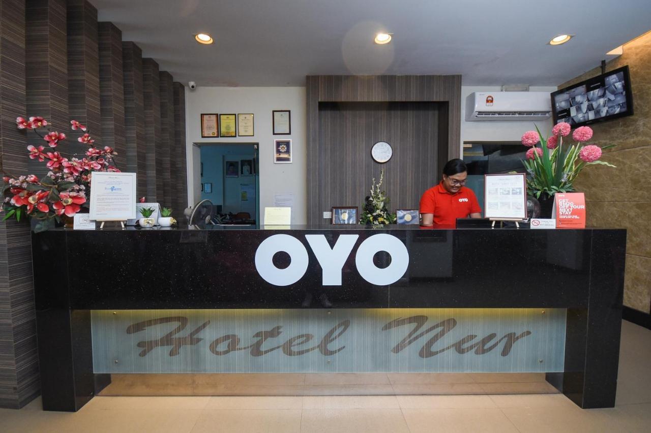 โอโย 985 โฮเต็ล นูร์ Hotel มีรี ภายนอก รูปภาพ